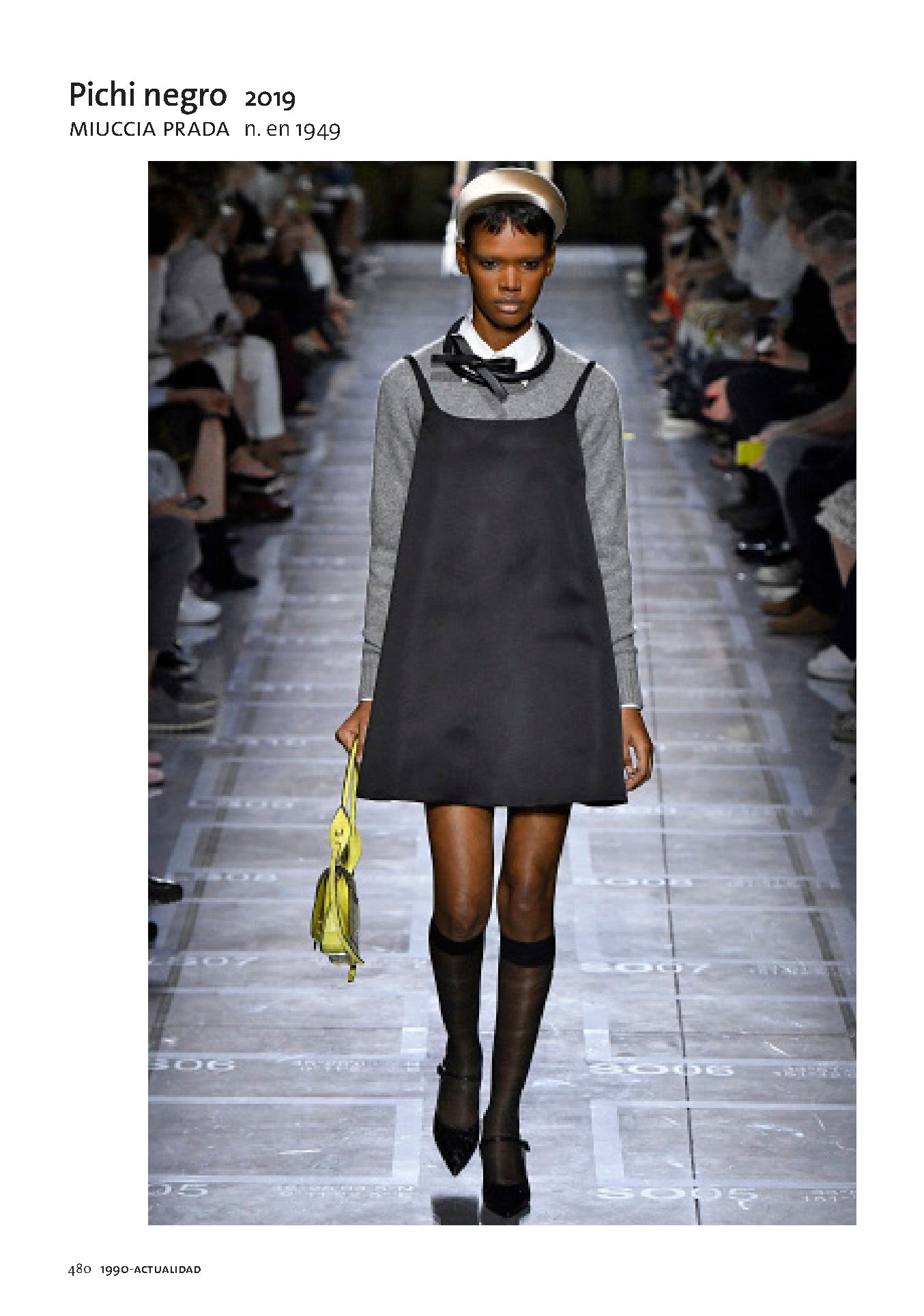 Foto 6 pulgar | Moda Toda La Historia De Marnie Fogg Blume Tapa Dura