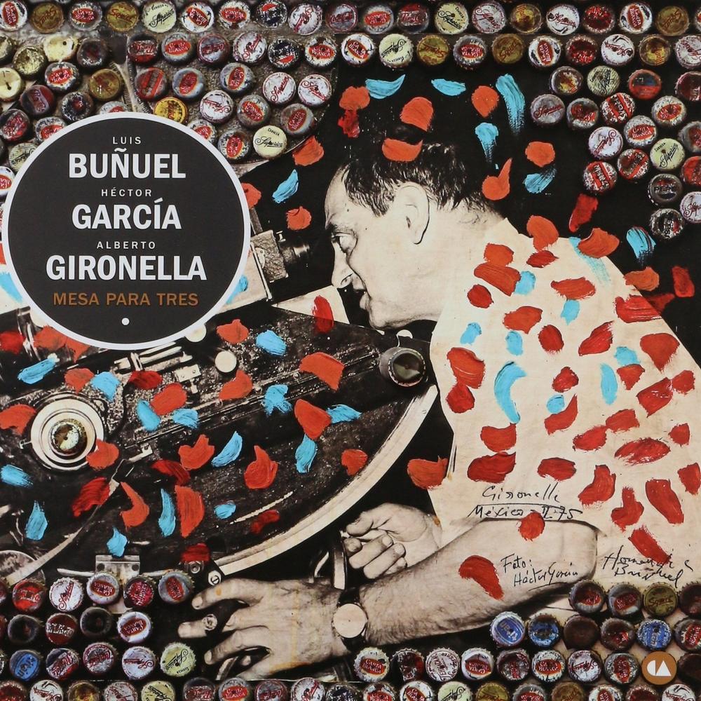 Foto 2 pulgar | Luis Buñuel, Héctor García, Alberto Gironella. Mesa Para Tres