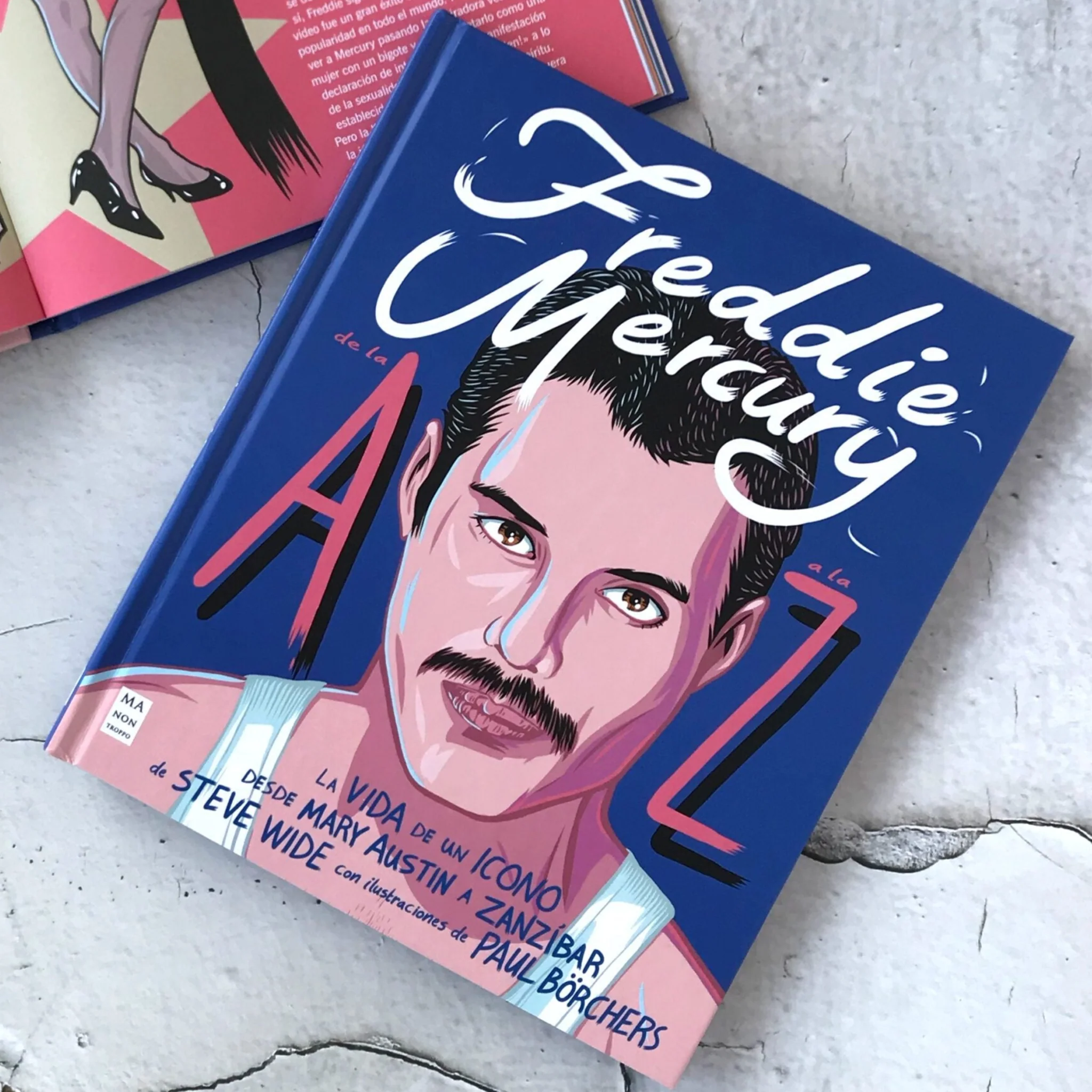 Foto 2 | Freddie Mercury De La A A La Z Paul Borchers Y Steve Wide Redbook Pasta Dura