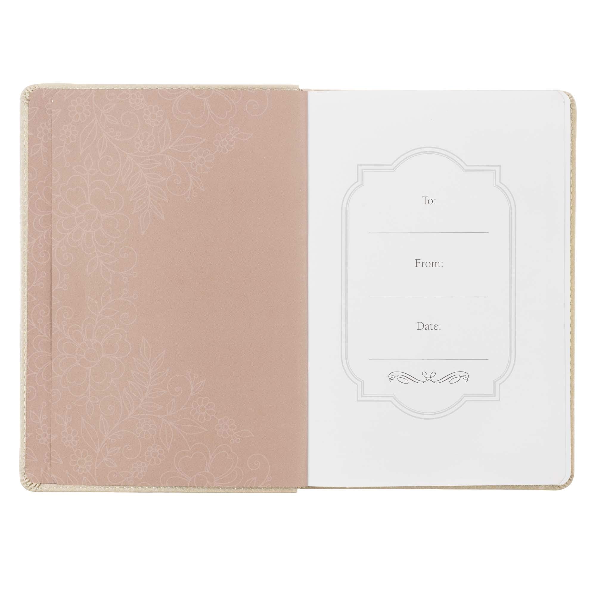 Foto 4 pulgar | Diario Christian Art Gifts When She Speaks (proverbios 31) - Venta Internacional.