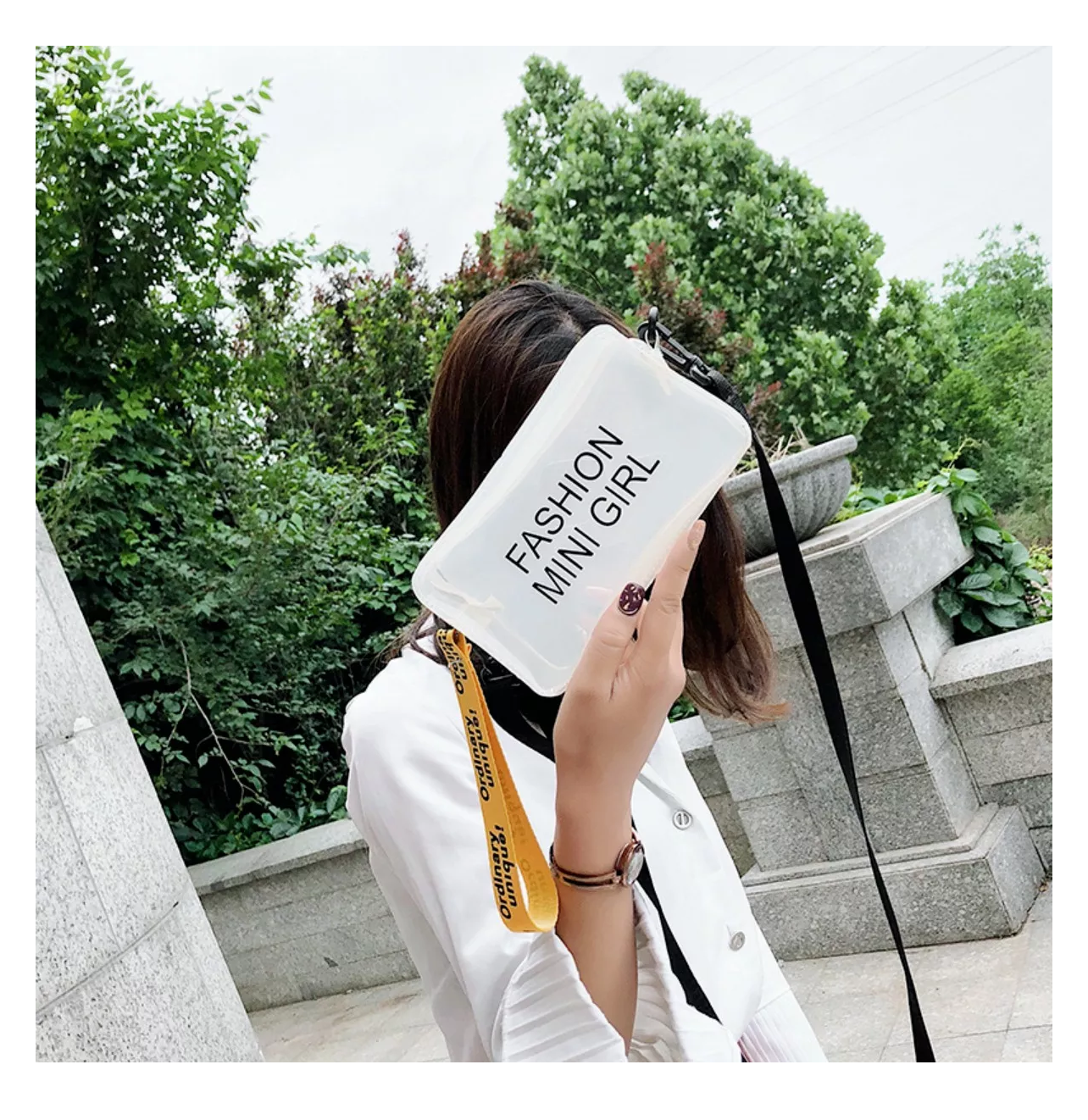 Foto 2 | Bolsa Bandolera Transparente/Blanca Cuadrada para Mujer