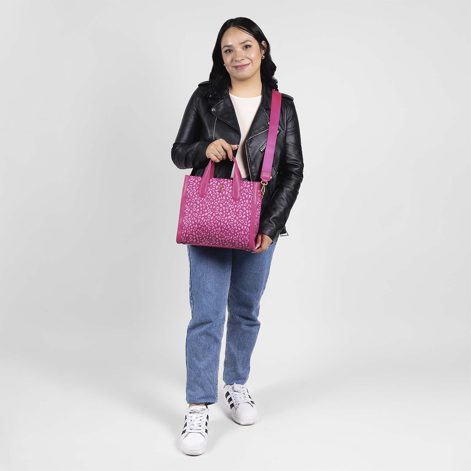 Foto 8 | Satchel Rosa Barbie By Gorett Aitana para Mujer
