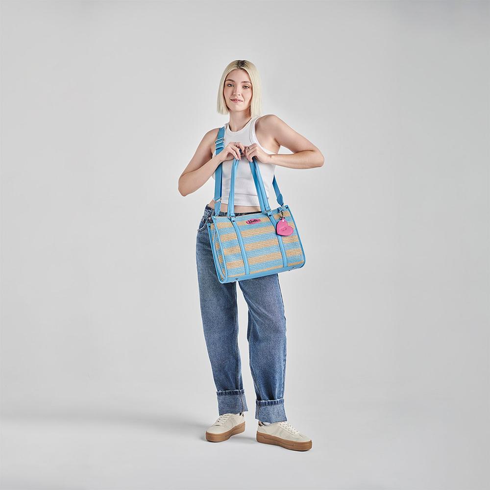 Foto 8 | Tote Azul Barbie By Gorett Raquel Azul
