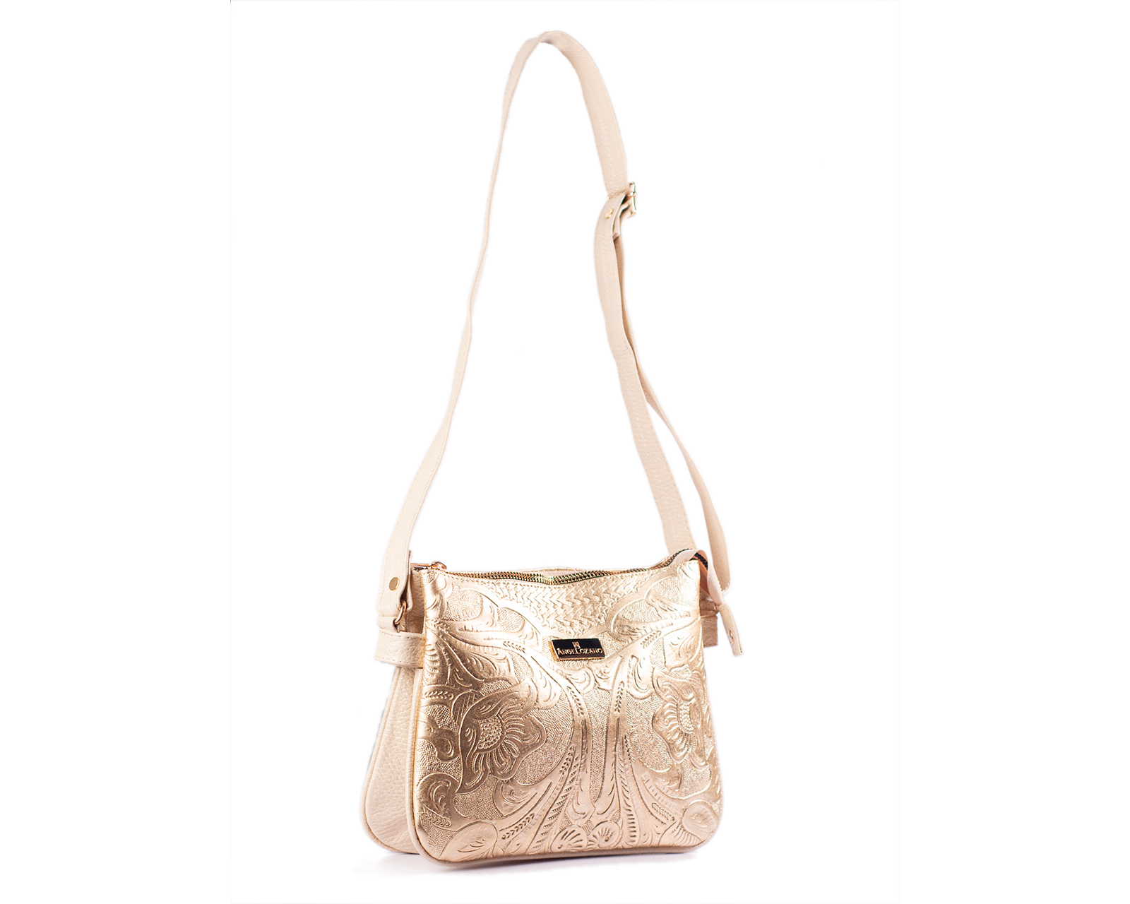 Foto 7 pulgar | Bolso A Ángelozano Tipo Crossbody De Piel Vacuna Con Grabado Tipo Cincelado Modelo Jaqueline Color Oro Rosado