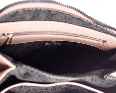 Foto 4 | Bolso A Ángelozano Tipo Crossbody De Piel Vacuna Con Grabado Tipo Cincelado Modelo Jaqueline
