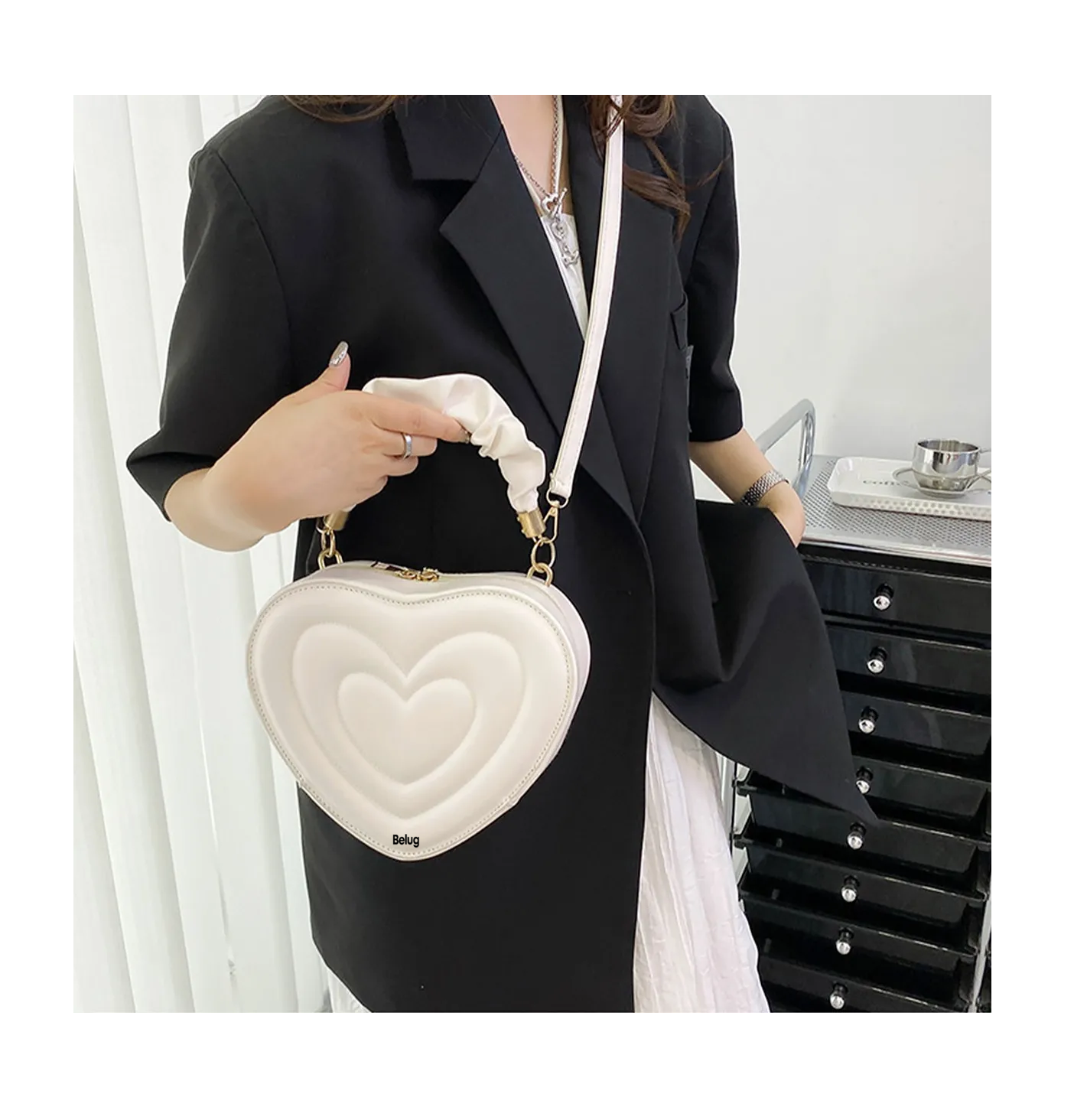 Foto 3 | Bolso De Mano Forma De Corazón Para Dama  Blanco
