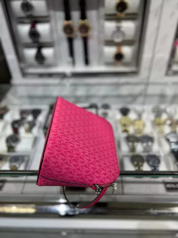 Foto 3 pulgar | Bandolera Michael Kors Jet Set Travel Dragonfruit Multi - Venta Internacional.