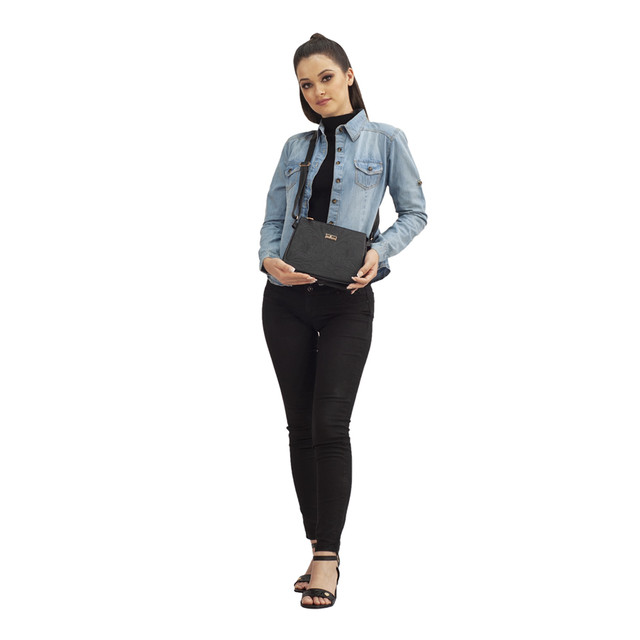 Foto 4 pulgar | Bolso Crossbody Jaqueline A Ángelozano Negro Piel Grabada Tipo Cincelado