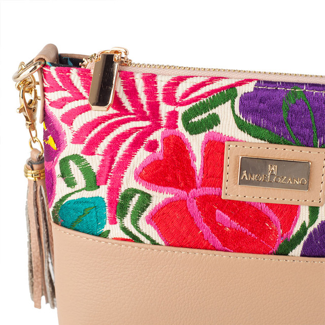 Foto 4 pulgar | Bolso Crossbody A ÁNGELOZANO Arena Maquillaje de Piel Medio Telar Artesanal
