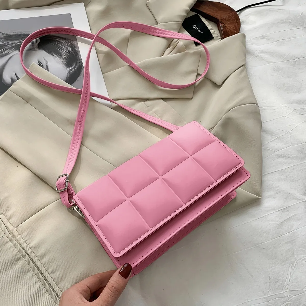 Foto 3 pulgar | Bolsa para Dama Malubero Crossbody color Rosa