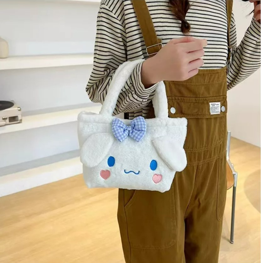 Foto 4 pulgar | Bolsa Felpa Sanrio My Melody A