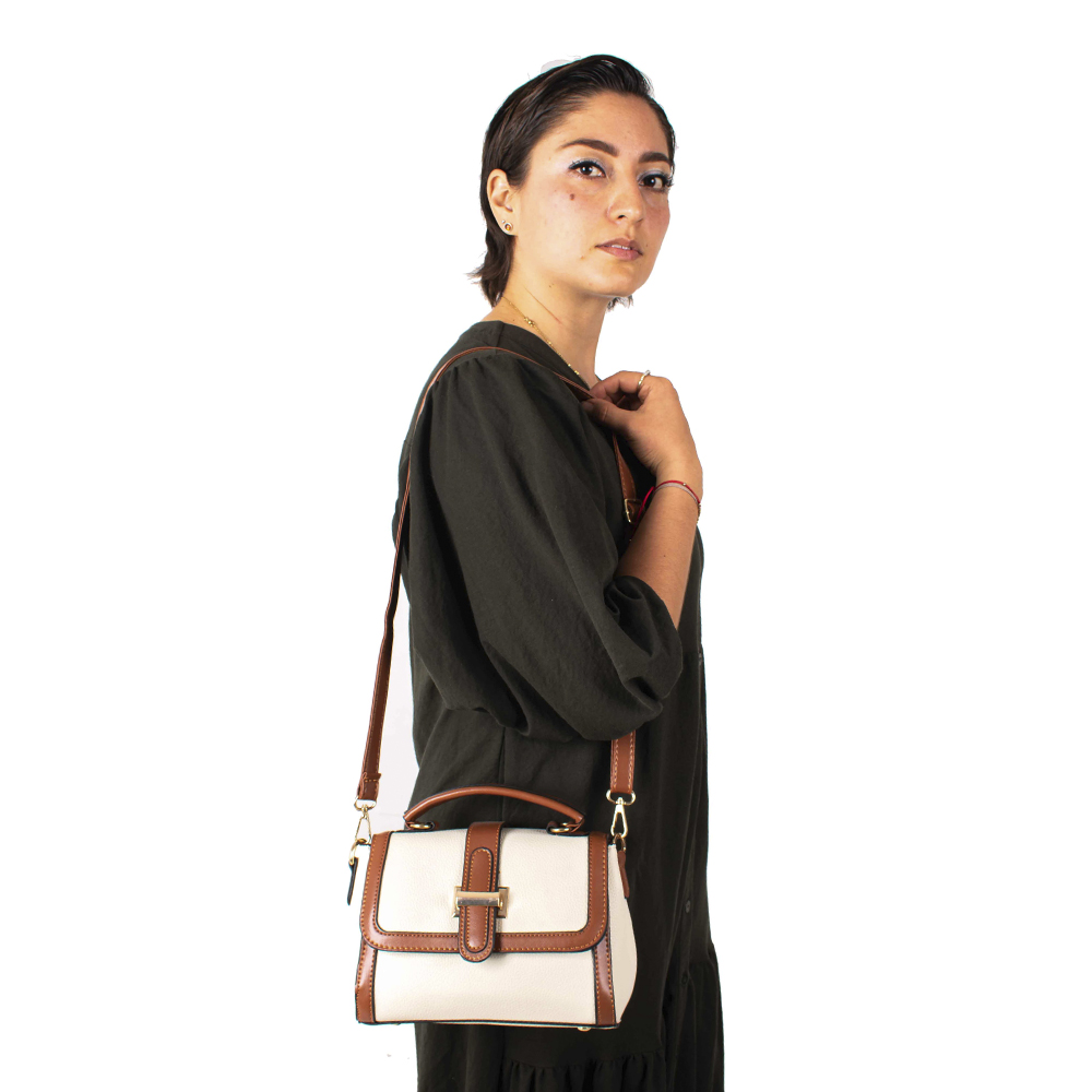 Foto 4 | Bolsa Crossbody Klean color Blanco con Correa Ajustable y Amplio Espacio Interior