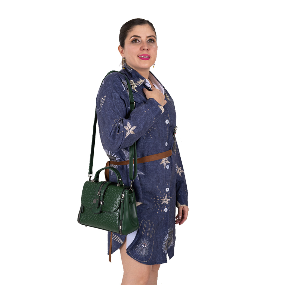 Foto 5 pulgar | Bolsa Crossbody Klean color Verde con Hebilla Decorativa