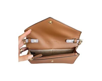 Foto 5 | Bolsa Michael Kors Small Saffiano Leather Envelope Crossbody Bag 35s3gtvc5l Café