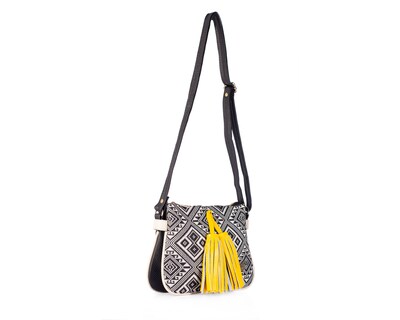 Foto 5 | Bolso Crossbody A Ángelozano De Piel Vacuna Con Telar Étnico, Modelo Jaqueline