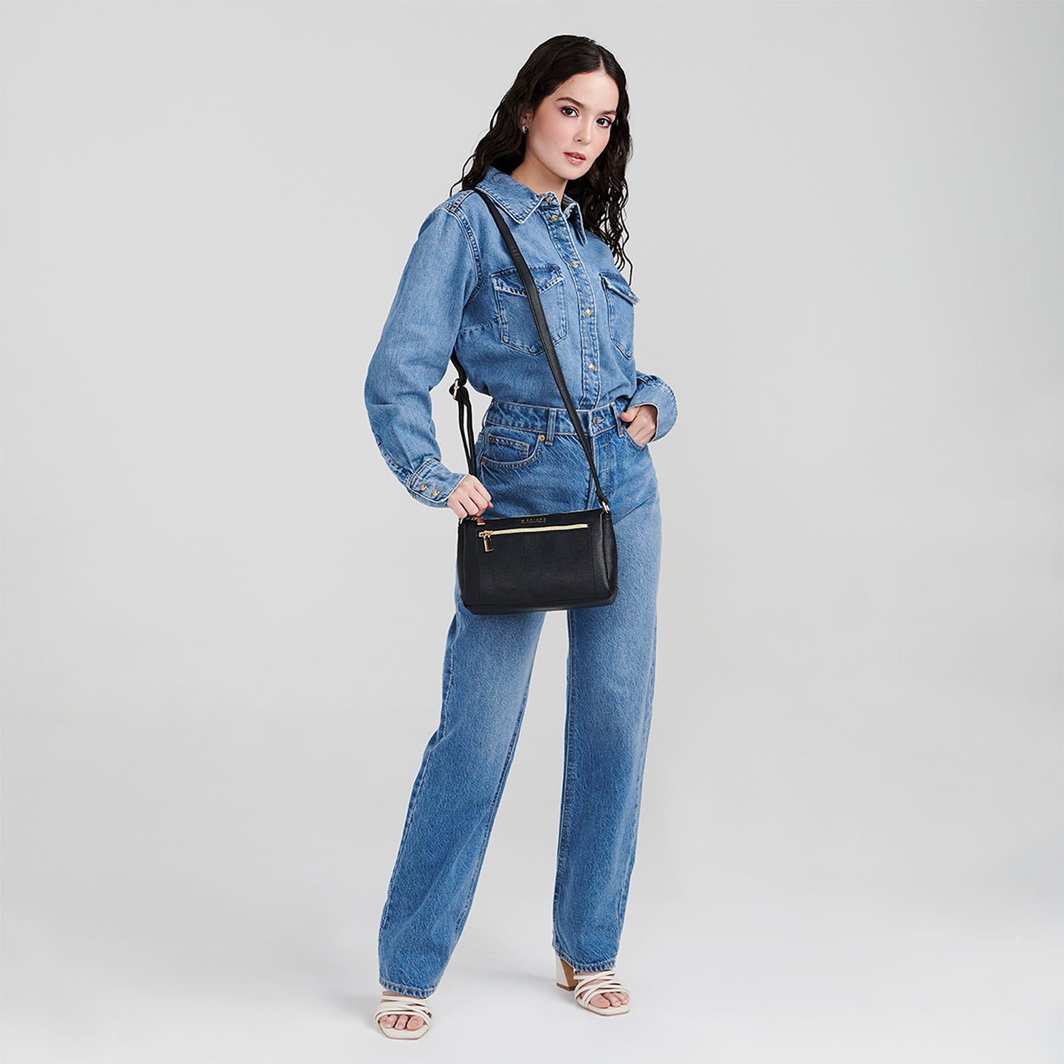 Foto 9 pulgar | Crossbody Negro Madison Floresia