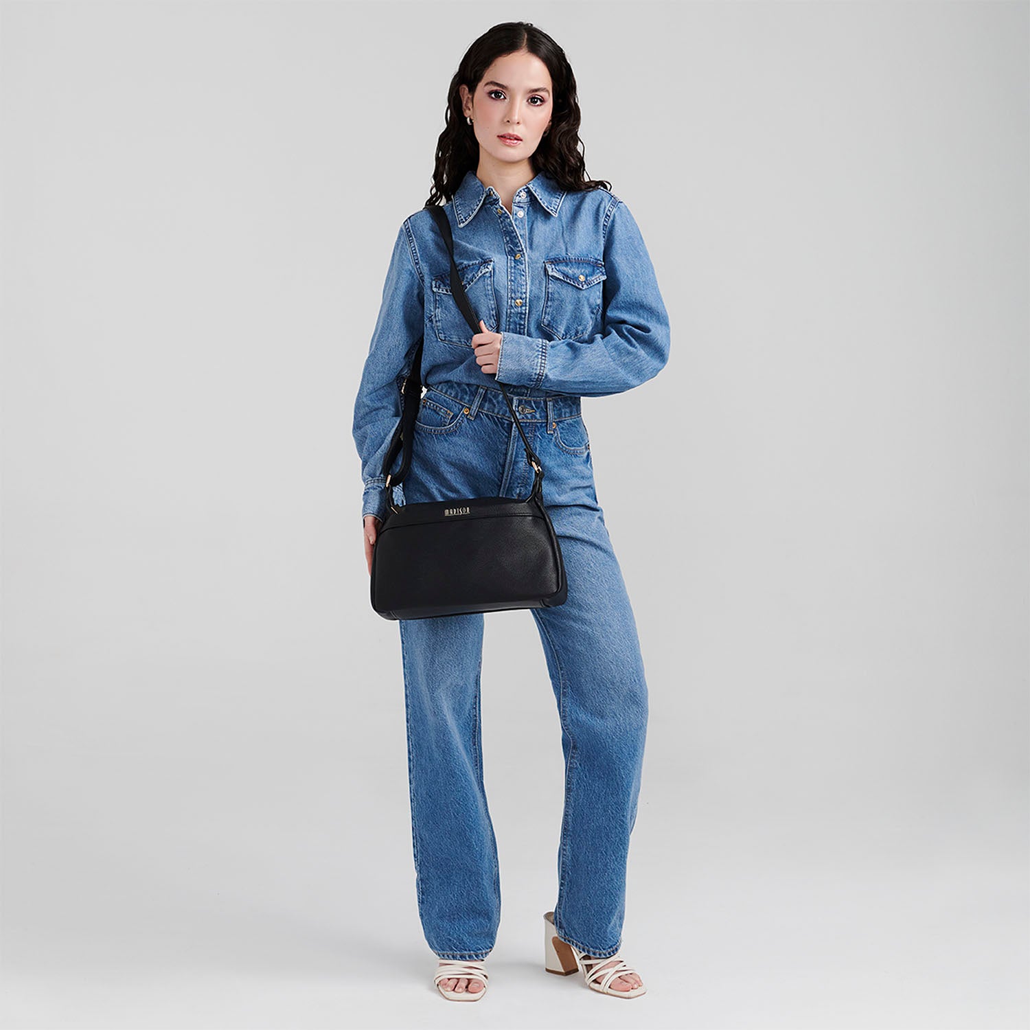 Foto 9 pulgar | Crossbody Negro Madison Floresia