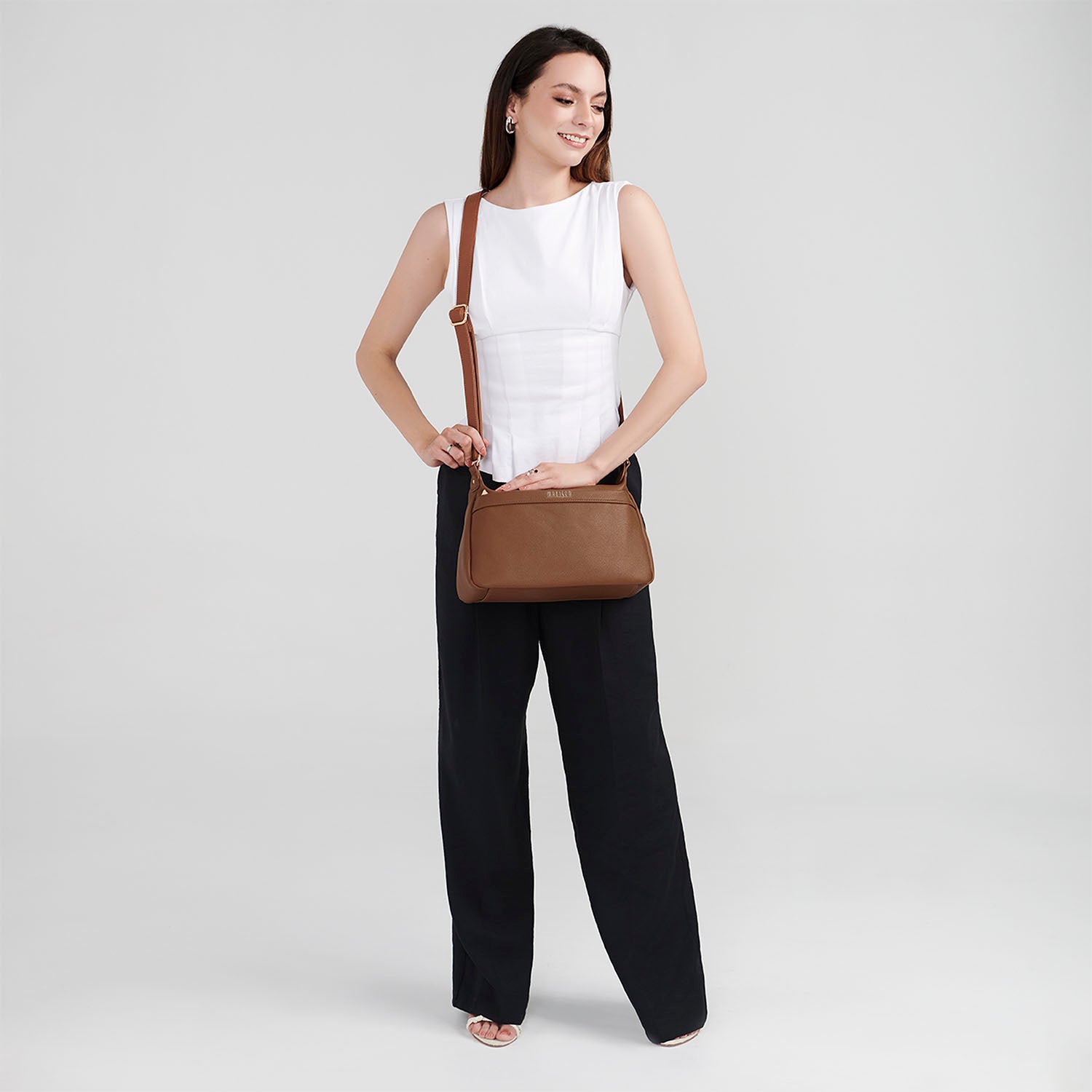 Foto 9 pulgar | Crossbody Cafe Madison Floresia