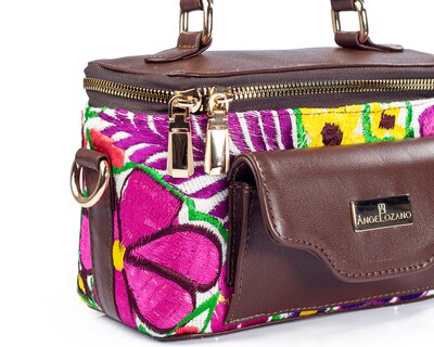 Foto 8 | Bolso Crossbody A Ángelozano De Piel Vacuna Con Telar Artesanal, Color Café, Modelo Tania
