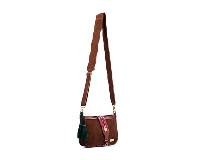 Foto 5 | Bolso Crossbody A Ángelozano De Piel Gamuza Con Pulsera Tejida Artesanal, Color Fucsia, Modelo Eva