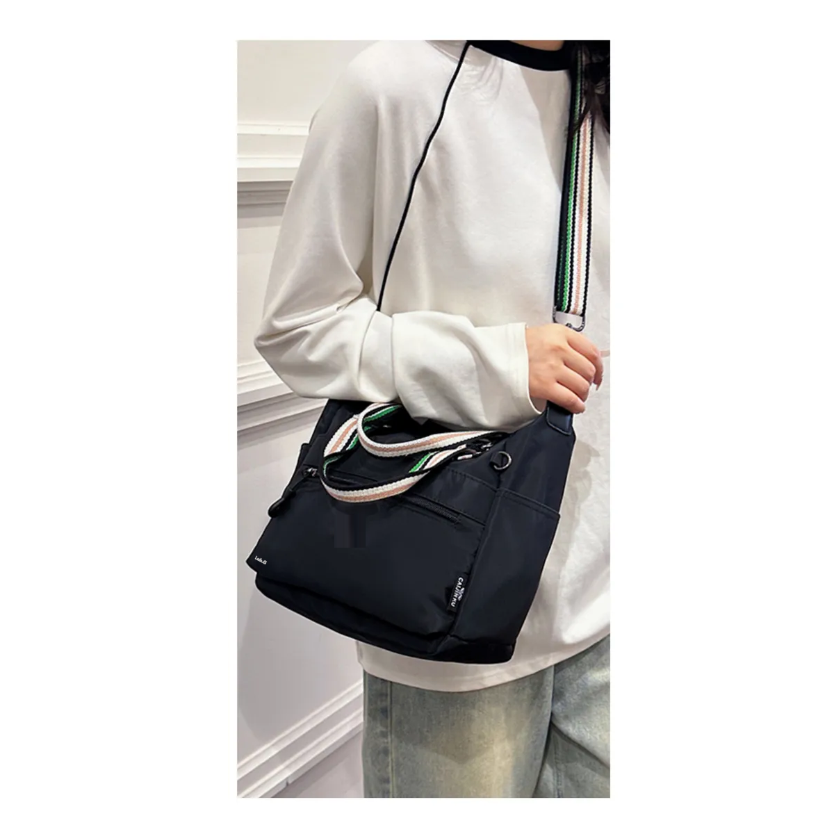 Foto 6 pulgar | Bolso  Lab.g Mujer Hombro Compras Negro