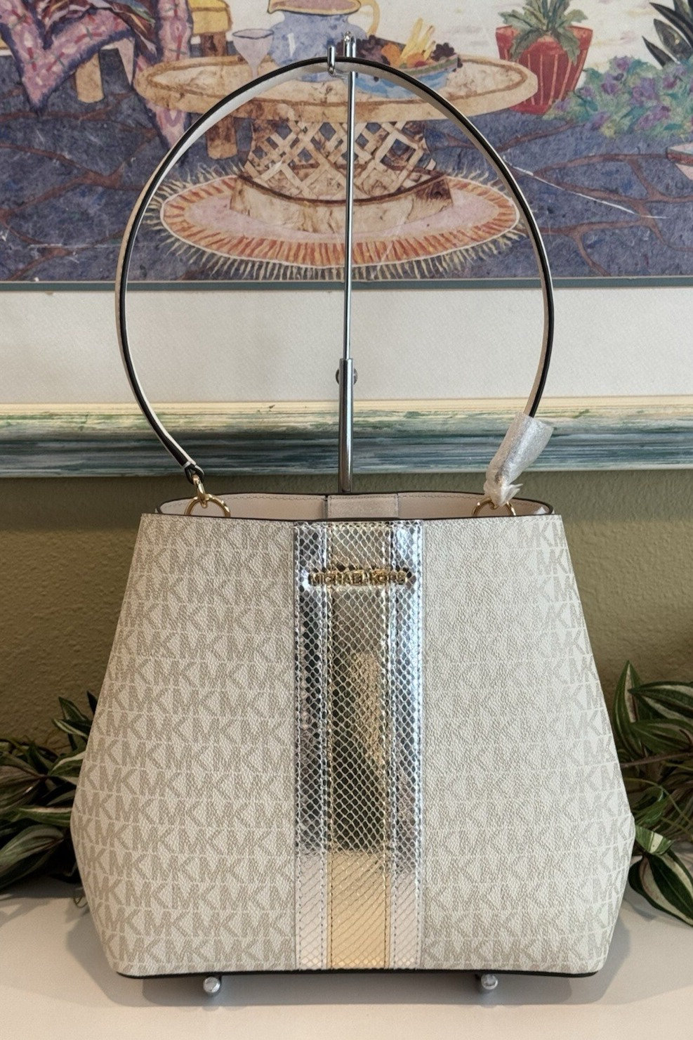 Foto 2 pulgar | Bolso De Hombro Michael Kors Jet Set Travel Dragonfruit Multi - Venta Internacional.