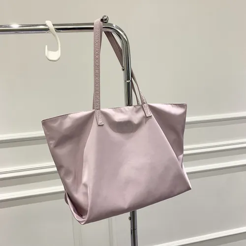 Foto 3 pulgar | Bolsa Xtellar Morado Grande 25l Con Bolsillo Antirrobo  Liviano Impermeable