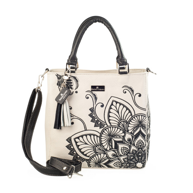 Bolso Satchel Pilar  A Ángelozano Hueso Piel Vacuna Bordada Diseño Mandala