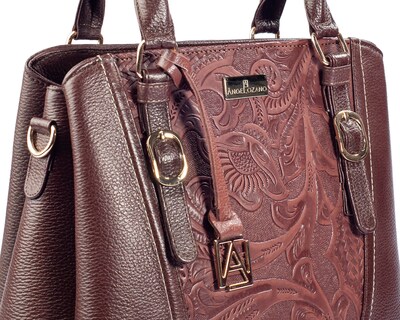 Foto 6 | Bolso Satchel A Ángelozano De Piel Vacuna Con Grabado Tipo Cincelado, Color Café, Modelo Lourdes