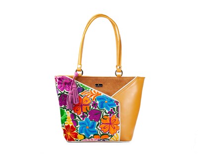 Foto 1 | Bolso Tote A Ángelozano De Piel Vacuna Con Telar Artesanal, Color Camel, Modelo Florentina Negro, Modelo Graciela