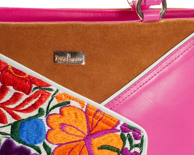 Foto 5 | Bolso Tote A Ángelozano De Piel Vacuna Con Telar Artesanal, Color Camel, Modelo Florentina Negro, Modelo Graciela