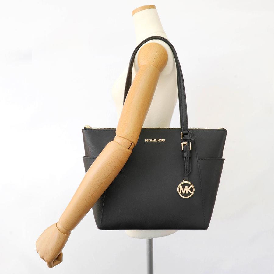 Foto 5 pulgar | Bolsa Michael Kors Charlotte de Piel color Negro