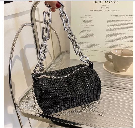 Foto 4 pulgar | Bolsa De Mano Con Cristales Negra