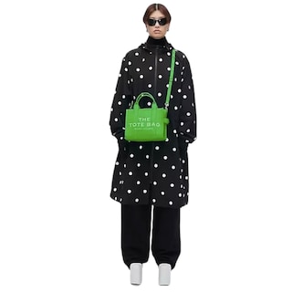Foto 5 | The Tote Bag Marc Jacobs Piel Verde Chica
