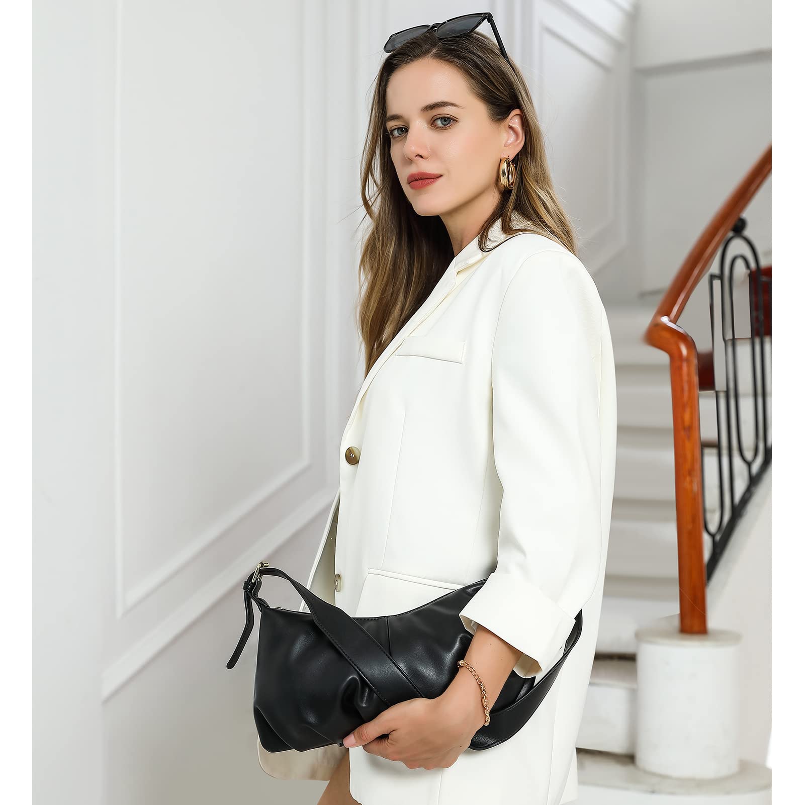 Foto 2 | Bolso De Hombro Cluci Dumpling Small Hobo De Cuero Vegano Para Mujer - Venta Internacional.
