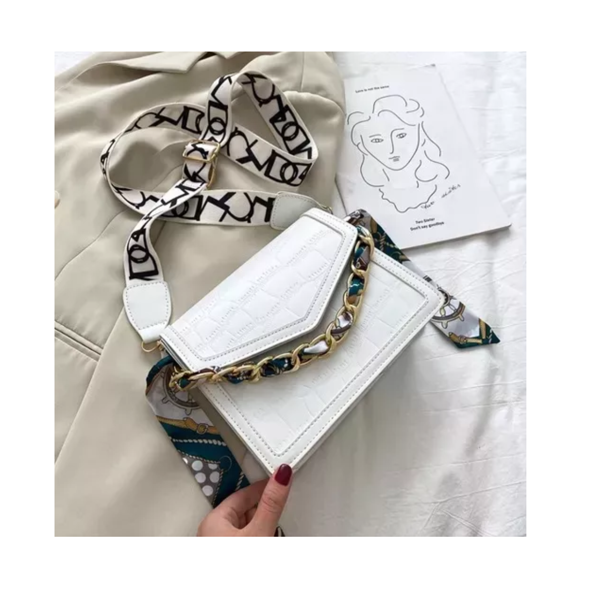 Foto 2 | Bolsa Bandolera Minimalista Para Mujer Blanca