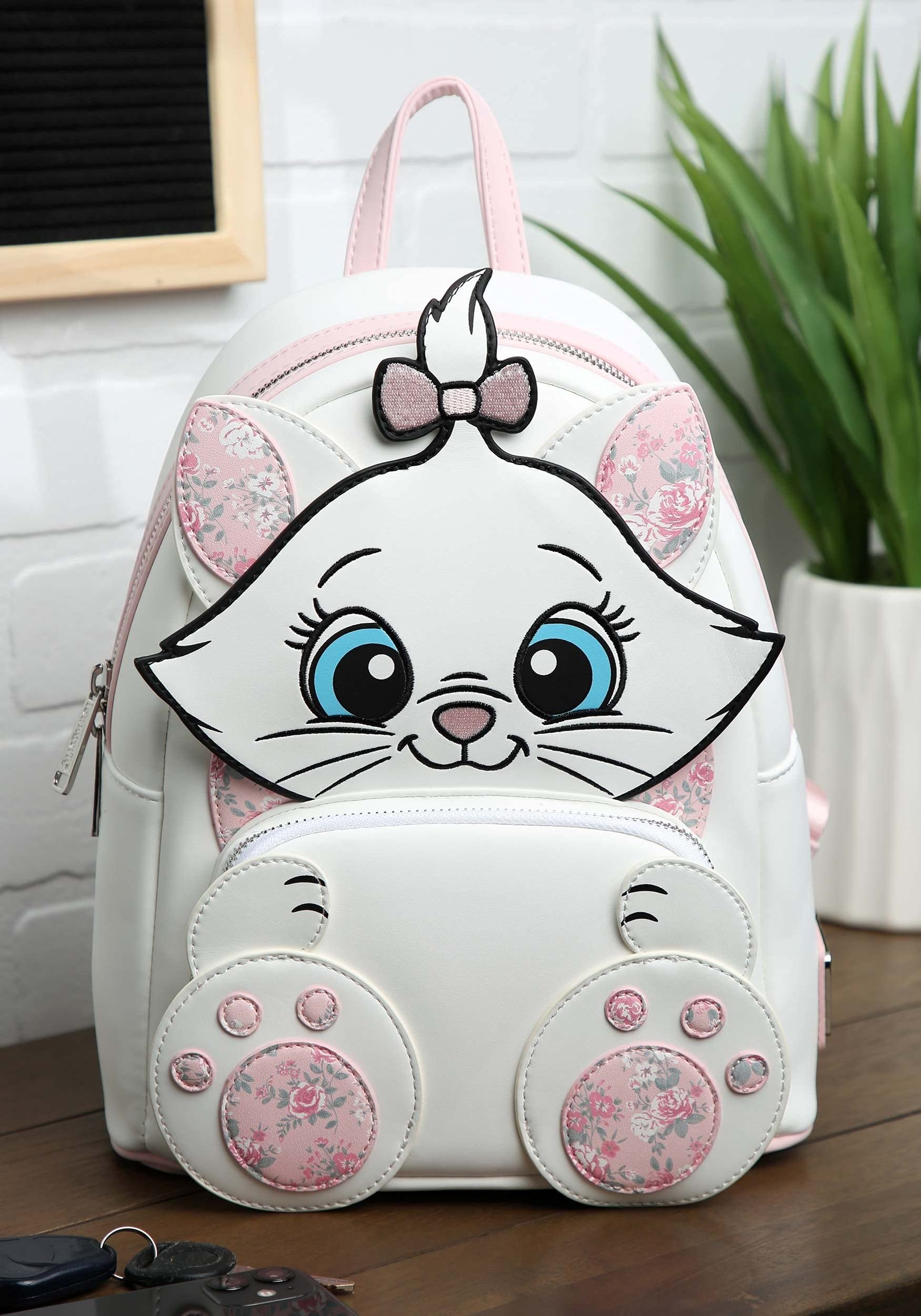 Foto 3 pulgar | Bandolera Loungefly Disney Marie Floral Footsy Para Mujer - Venta Internacional.