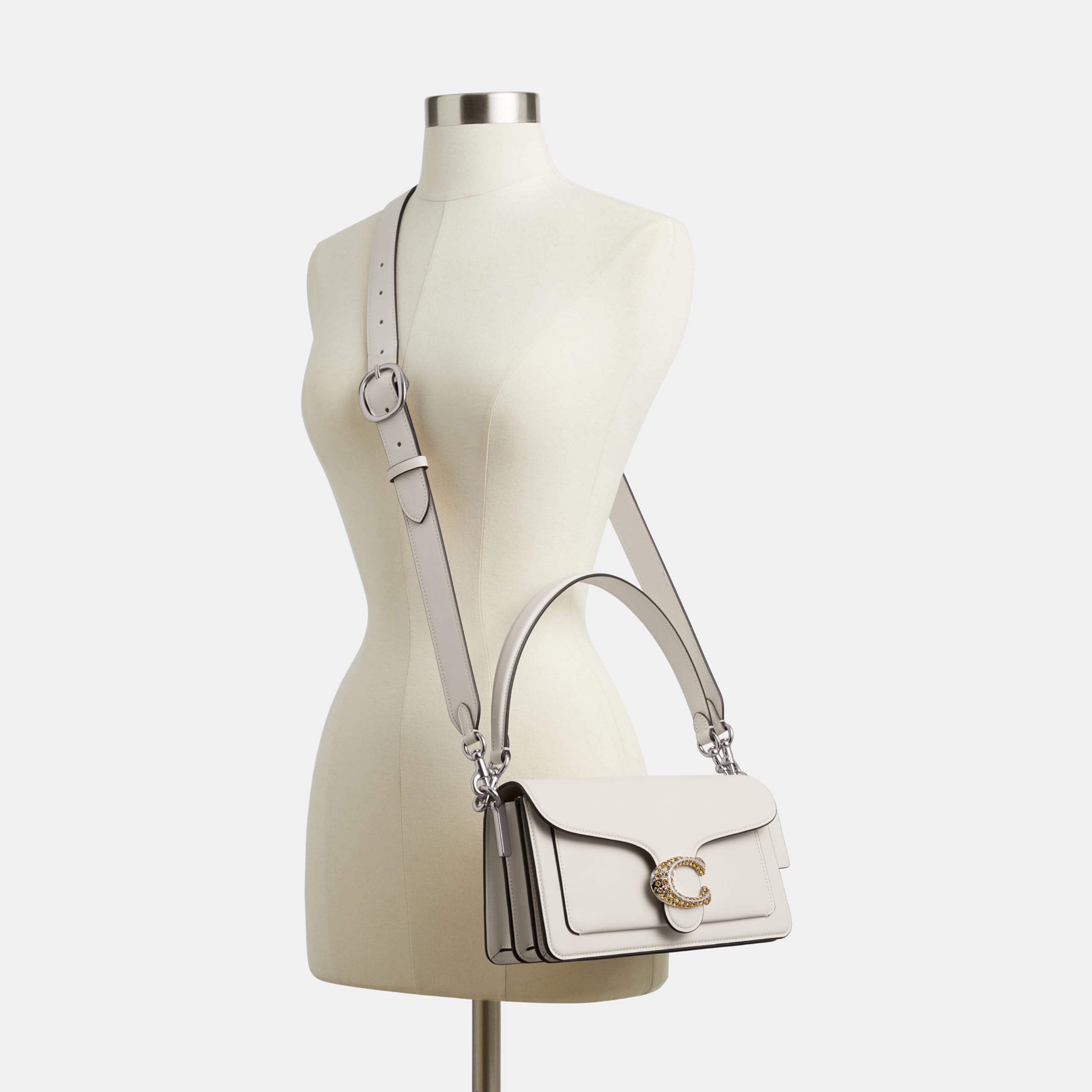 Foto 6 pulgar | Bandolera Coach Tabby 26 De Piel Refinada Para Mujer - Venta Internacional.