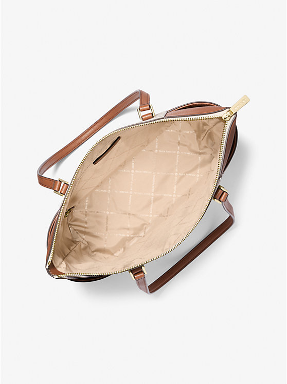 Foto 2 | Bolso Michael Kors Charlotte Large De Piel Con Logotipo - Venta Internacional.
