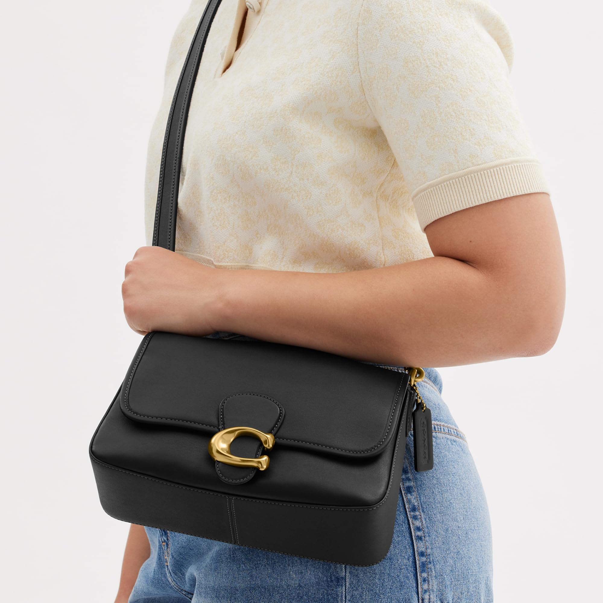 Foto 6 pulgar | Bolso De Hombro Coach De Piel De Becerro Suave Negro Tabby Para Mujer - Venta Internacional.