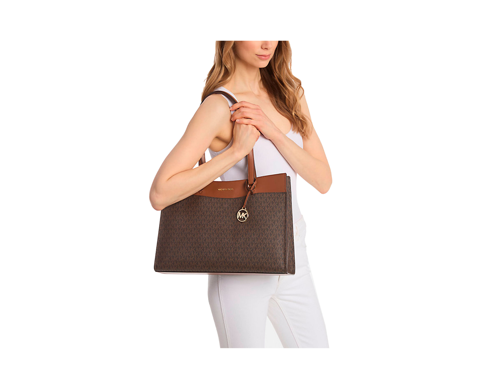 Foto 4 pulgar | Bolsa Michael Kors Jet Set Large Signature Logo Tote Bag 35f4gtvt9b Color Café