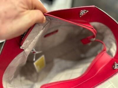 Foto 2 | Bolso De Hombro Michael Kors Jet Set Travel Dark Raspberry - Venta Internacional.