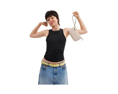 Foto 4 | Bolsa Coach Nolita 19 Signature Canvas Cw426 Color Beige