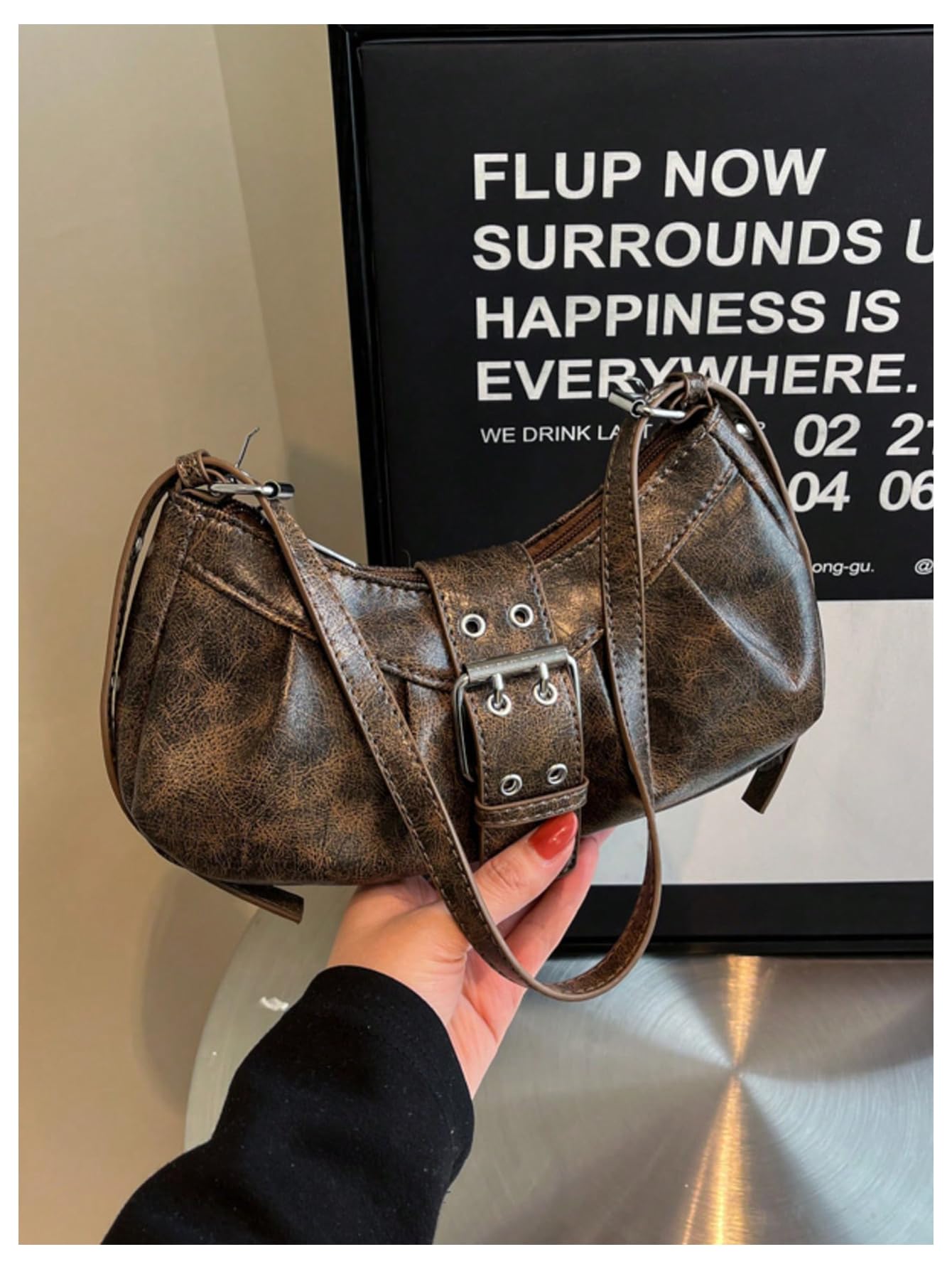 Foto 5 | Bolso De Mano Verdusa Y2k Con Hebilla Gótica  Punk Hobo  Marrón Oxidado - Venta Internacional.