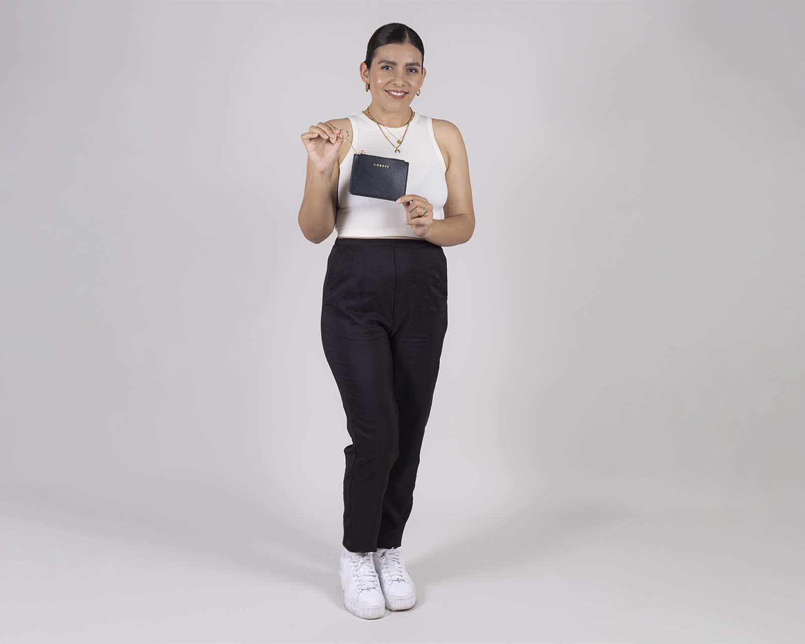 Foto 9 pulgar | Monedero Gorett Romina Negro para Mujer