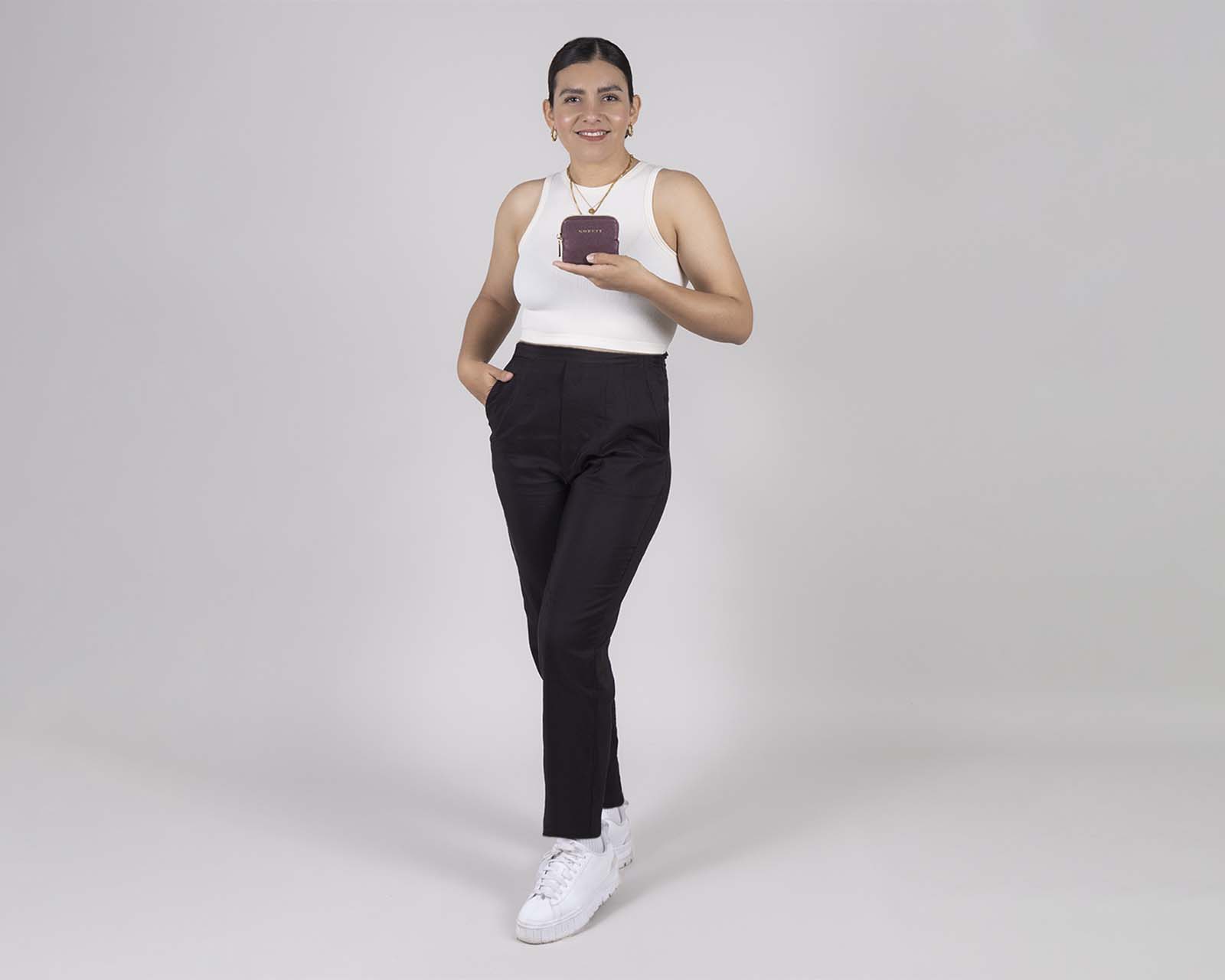 Foto 9 pulgar | Monedero Gorett Romina Morado para Mujer
