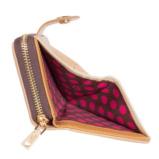 Foto 4 | Cartera Nicole Lee con Tarjetero y Broche color Café Camel