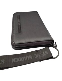 Foto 3 | Cartera Steve Madden Negro Con Correa De Muñeca y Letras Grabadas