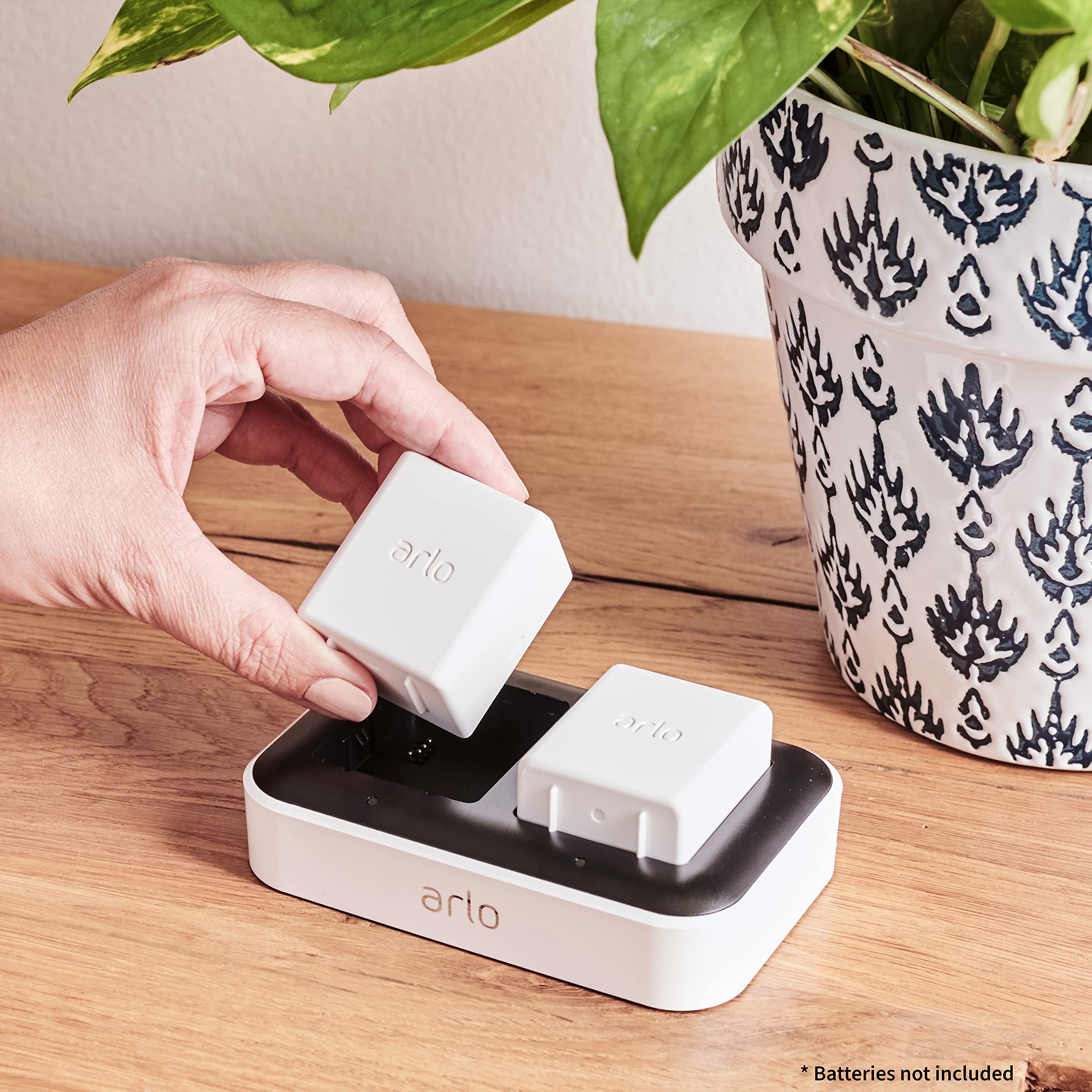 Foto 5 pulgar | Estación De Carga Arlo Dual Para Baterías Recargables Arlo - Venta Internacional.