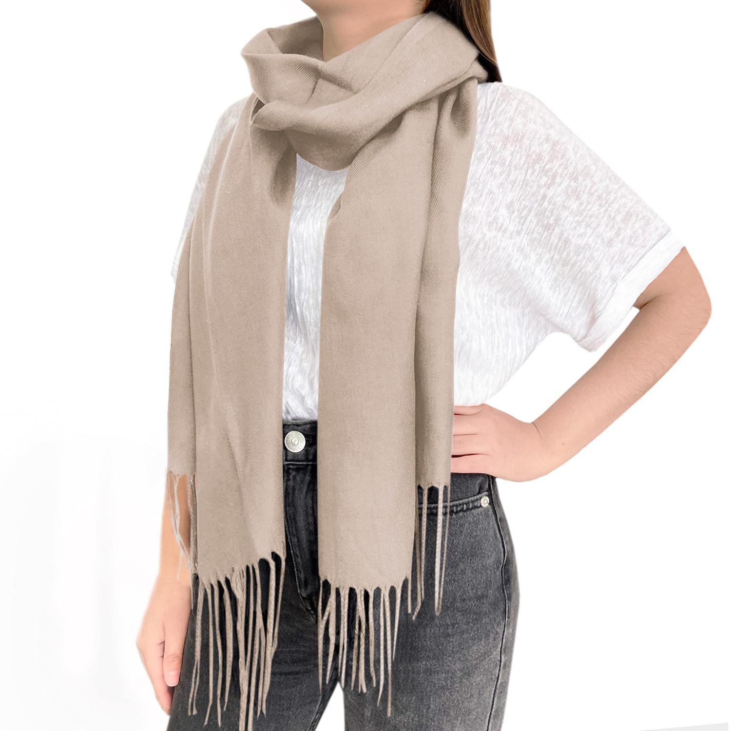 Foto 1 | Pashmina De Mujer Con Acabado Suave Y Ligero Vedicci